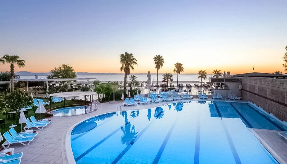 هتل آرماس گل بیچ آنتالیا